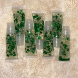 COPY - Clear marijuana leaf decorated lip gloss!